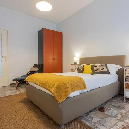 Cozy And Stylish House In Downtown By Wonderful Italy Apartment *